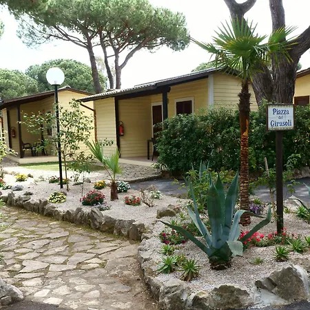 Village 假日公园