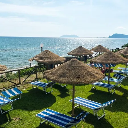 منتزه العطل Village 4*
